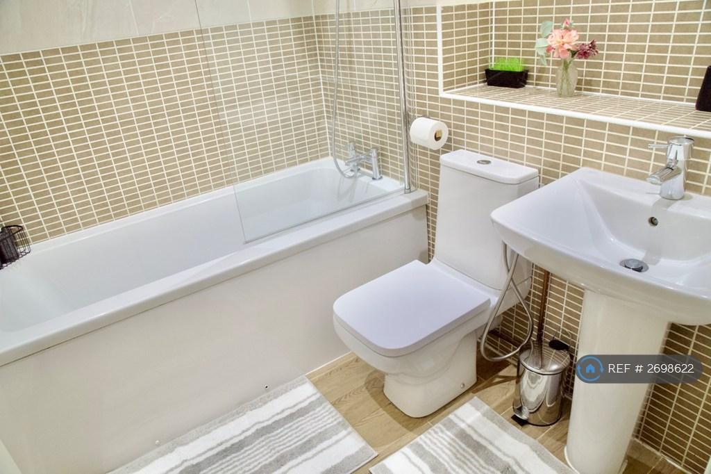 Second Bathroom With Bathtub