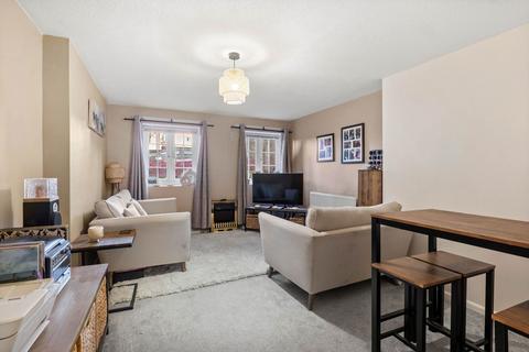 Flat B, 12 Bath Road, Worcester.  WR5 3EJ