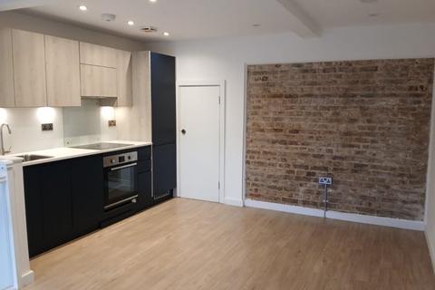 2 bedroom apartment to rent, Cormonger Lane, Nutfield