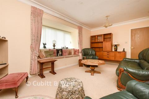2 bedroom retirement property for sale, Haigh Crescent, Redhill, Surrey