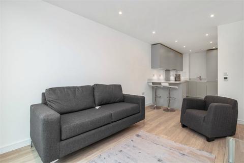 1 bedroom apartment to rent, Pinnacle Apartments, Saffron Central Square, Croydon, CR0