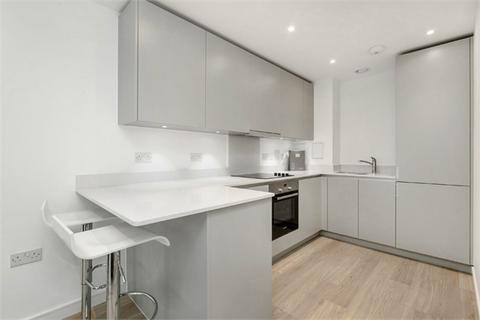 1 bedroom apartment to rent, Pinnacle Apartments, Saffron Central Square, Croydon, CR0