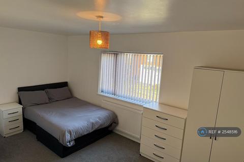 1 bedroom in a house share to rent, Maas Road, Birmingham, B31