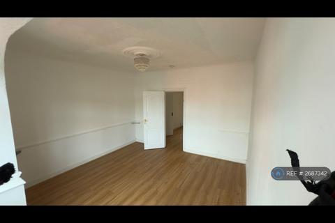 undefined, Chadwell Heath Lane, Chadwell Heath (Redbridge County), RM6