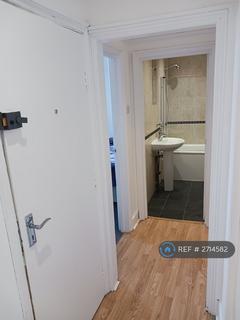 1 bedroom flat to rent, Lower Addiscombe Road, Croydon, CR0