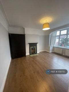 4 bedroom terraced house to rent, Glencairn Road, London, SW16