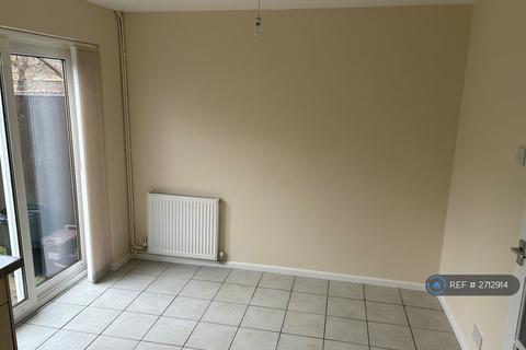 undefined, Almond Road, Leighton Buzzard, LU7
