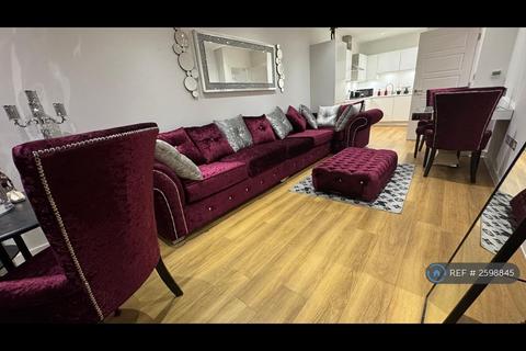 1 bedroom flat to rent, Hamme Building, London, E16