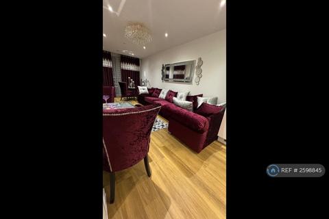 1 bedroom flat to rent, Hamme Building, London, E16