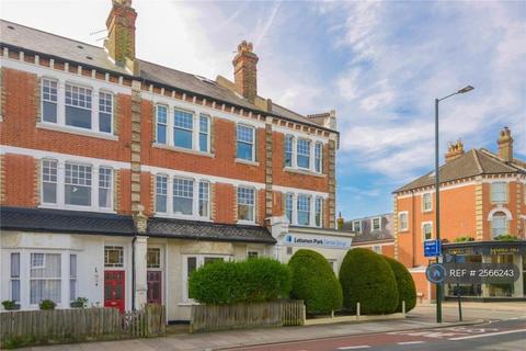3 bedroom flat to rent, Lebanon Park Mansions, Twickenham, TW1