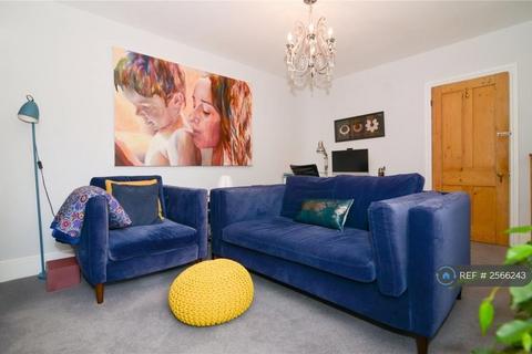 3 bedroom flat to rent, Lebanon Park Mansions, Twickenham, TW1