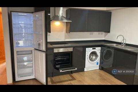 2 bedroom flat to rent, Market Street, Loughborough, LE11
