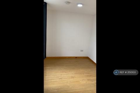 2 bedroom flat to rent, Market Street, Loughborough, LE11
