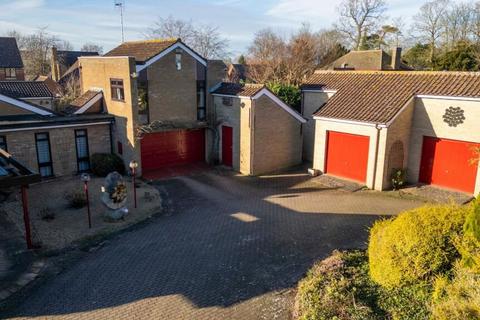 undefined, Church Gate, Whaplode, Spalding, Lincolnshire, PE12 6TA