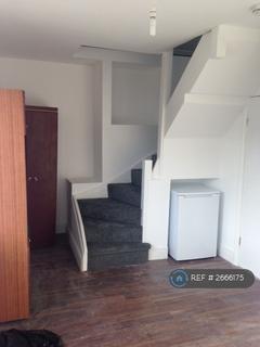 1 bedroom flat to rent, Clitterhouse Road, London, NW2