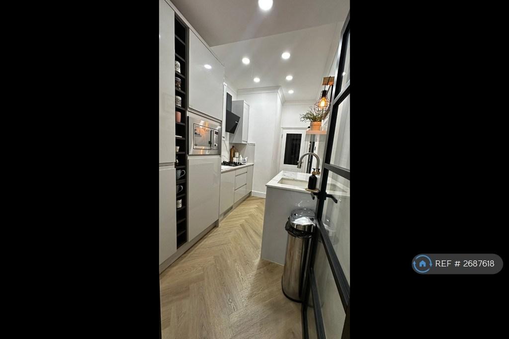 Kitchen2