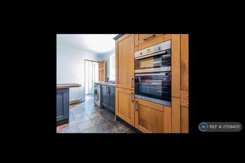 3 bedroom terraced house to rent, Topaz Street, Cardiff, CF24