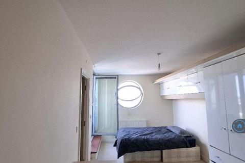 undefined, Strand House, London, SE28