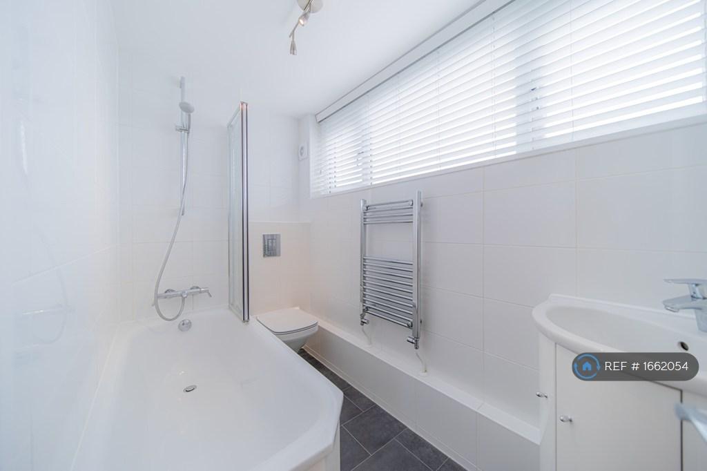 First Floor Bathroom