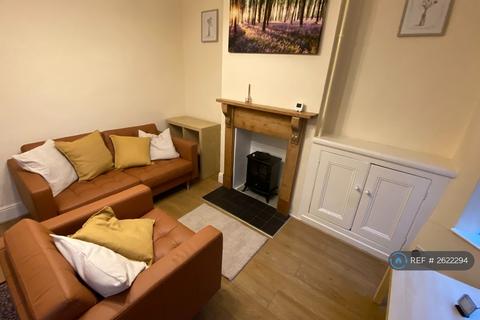 2 bedroom terraced house to rent, Cranmer Street, Leicester, LE3