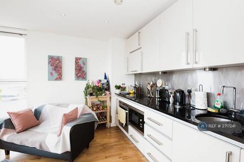 2 bedroom flat to rent, City Loft, Salford, M50