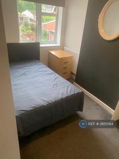 1 bedroom in a house share to rent, Beverley Road, Telford, TF2