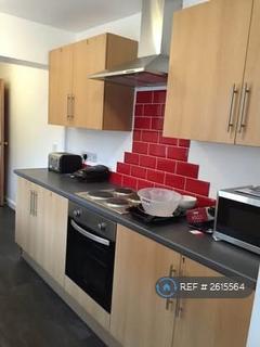 1 bedroom in a house share to rent, Beverley Road, Telford, TF2
