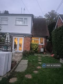 3 bedroom bungalow to rent, Shiplake Bottom, Peppard Common, Henley-On-Thames, RG9