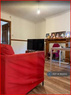 2 bedroom semi-detached house to rent, Nepshaw Lane, Morley, Leeds, LS27