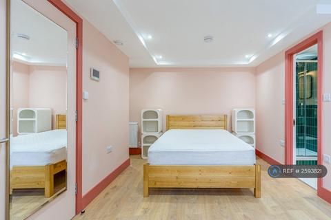undefined, Saville Road, London, W4