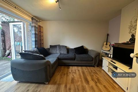 2 bedroom flat to rent, Darnel Hurst Road, Sutton Coldfield, B75