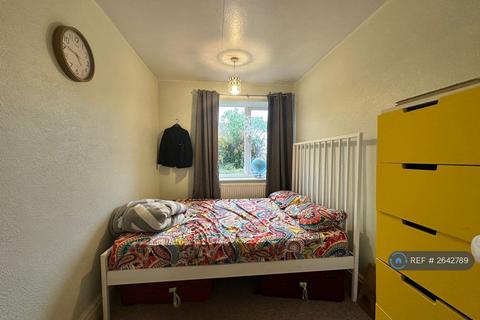 2 bedroom flat to rent, Darnel Hurst Road, Sutton Coldfield, B75