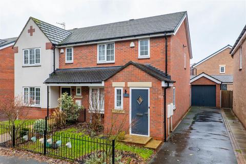 Oak Vale Drive, Clayton-Le-Woods, Chorley