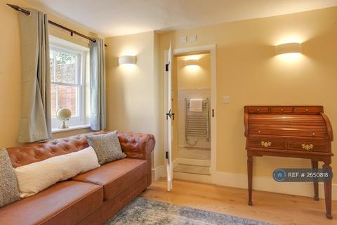 4 bedroom semi-detached house to rent, Silver Street, Maldon, CM9