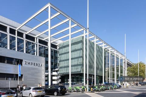 undefined, Ennismore Gardens, London, SW7