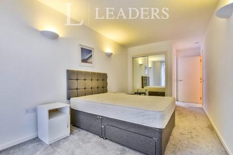 2 bedroom flat to rent, Skyline Central 2, 49 Goulden Street, Manchester, M4