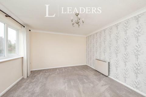 3 bedroom terraced house to rent, Desmond Drive, Norwich, NR6