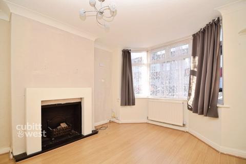 3 bedroom terraced house to rent, Barmouth Road, Croydon CR0