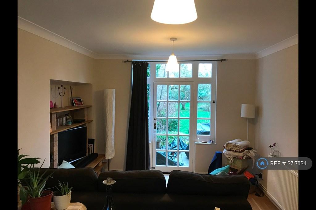 Living Room Garden Side