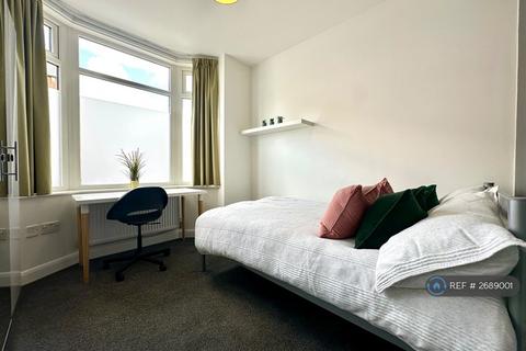 undefined, Clarendon Road, Middlesbrough, TS1