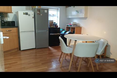 undefined, Knowle Terrace, Leeds, LS4