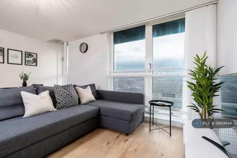 undefined, Jet Centro, Sheffield, S2