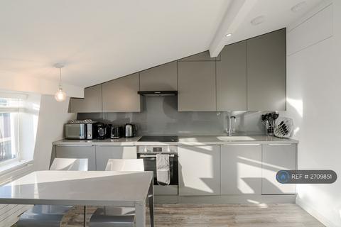undefined, Bridgeman Road, London, N1