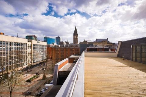 Office to rent, 12-18 Queen St Manchester M2 5HS