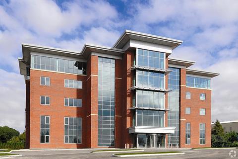 Office to rent, 5A The Parklands Bolton BL6 4SD