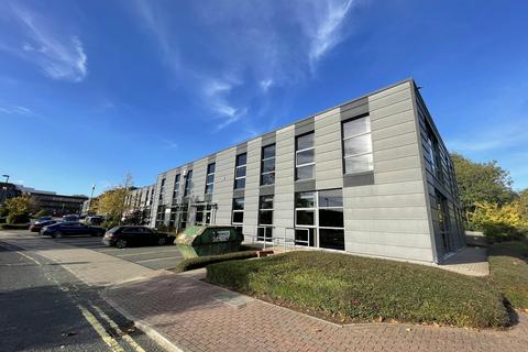 Office to rent, Cranmore Dr Solihull B90 4SB