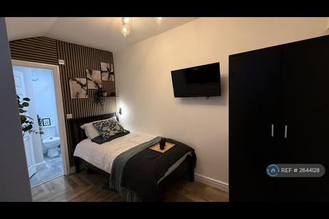 undefined, Trinity Lane, Hinckley, LE10