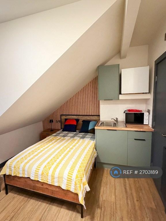 Room 6