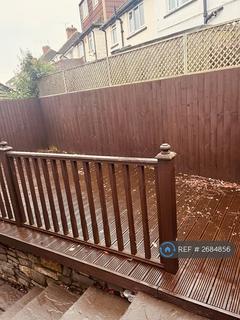 3 bedroom terraced house to rent, Gaer Park Drive, Newport, NP20