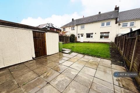 4 bedroom terraced house to rent, Trent Road, Shaw, Oldham, OL2